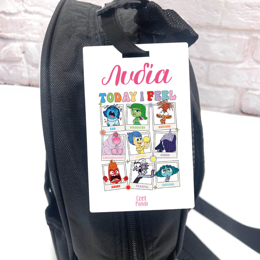 Ταμπελάκι τσάντας ξύλινο “Τα μυαλά που κουβαλάς”