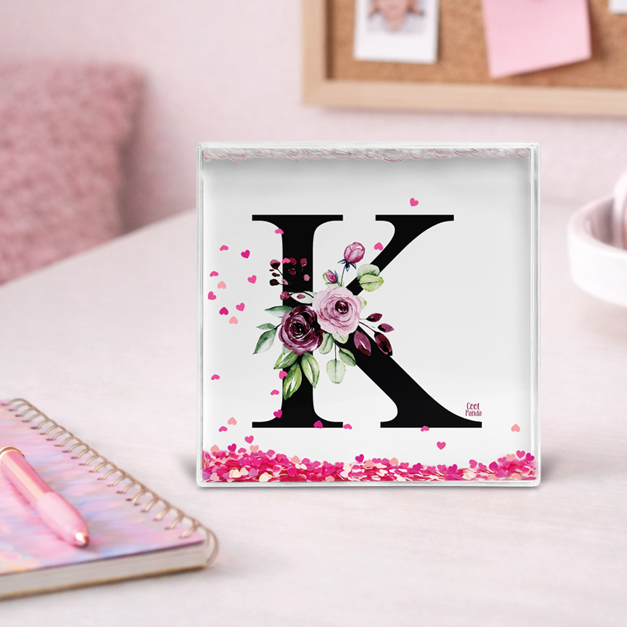 Λαμπάδα “Floral μονόγραμμα ροζ”